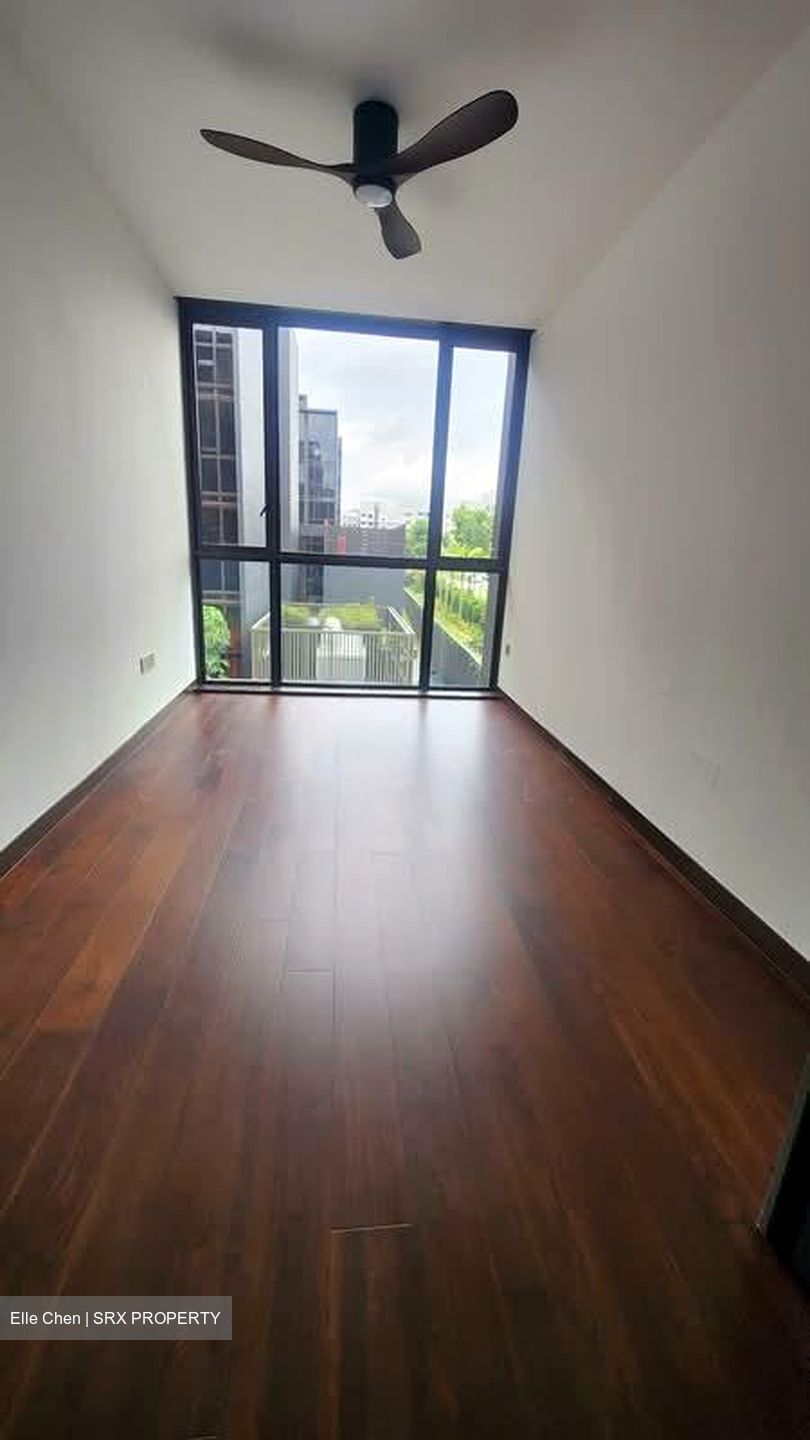 The Commodore (D27), Condominium #553812091